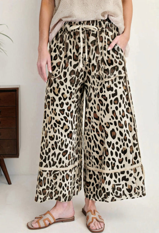 Leopard Wide Leg Cropped Pants-LOCAL