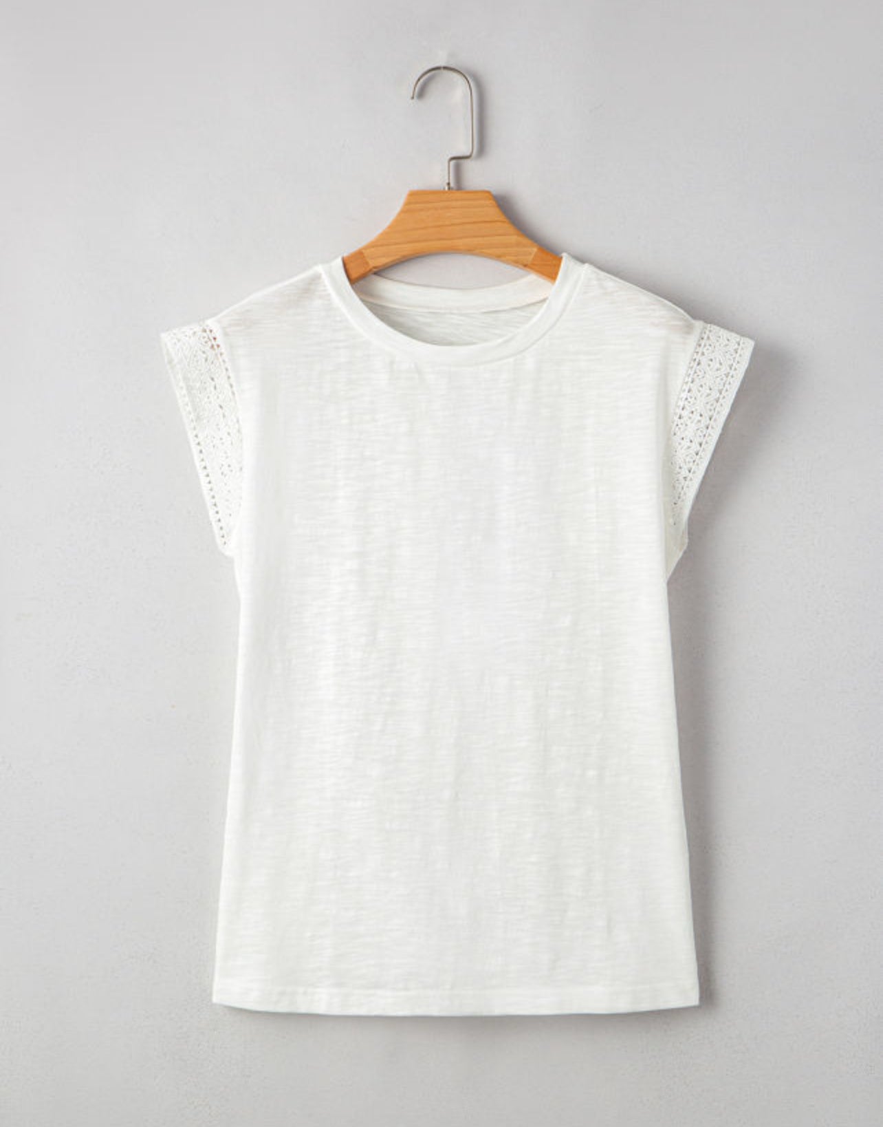 FINAL SALE—White Lace Cap Sleeve Tee