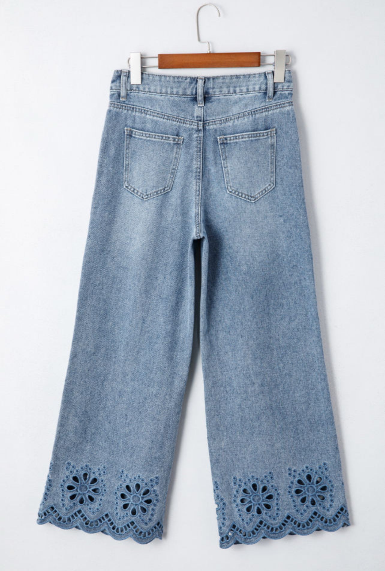 Embroidered Cropped Wide Leg Jeans